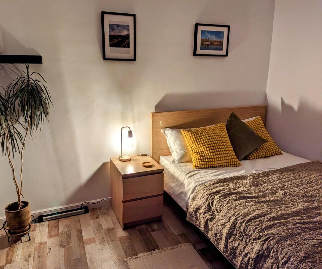 Sebastian Studio Apartment Bükreş Dış mekan fotoğraf